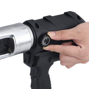 MCH-300 Battery-Powered Hydraulic Crimping <b>Tool</b> (16-300mm) - Cordless Cable Lug Crimper MCH-300 Battery Powered Cable - Product Image 3