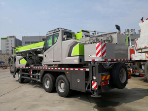 <span class=keywords><strong>Grue</strong></span> de <span class=keywords><strong>camion</strong></span> de levage hydraulique de 25 tonnes ZTC251V avec <span class=keywords><strong>foreuse</strong></span> à vis sans fin, courroie de liaison et jouet pour la construction - Product Image 6