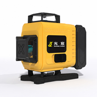 Niveau laser portable rechargeable à faisceau vert croisé avec support magnétique et trépied pour la rénovation et la construction à domicile, faible MOQ