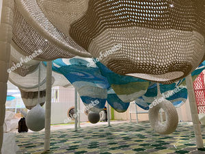 Hochwertiges Nylons eil Hand gehäkelter Indoor-Spielplatz Riesiges buntes Netz Kinder-Kletter abenteuer mit Bällen für das Schul spiel - Product Image 3