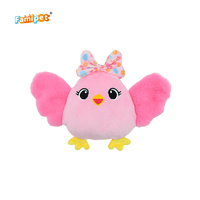 Jouets en peluche couineurs pour chiens Famipet : vente en gros, thème printemps, design animaux colorés, doux et froissés
