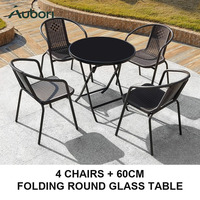 Ensemble table et chaises en plastique avec deux chaises et plateau pliant rond de 60 cm pour usage compact en cour, en extérieur ou dans une maison de thé