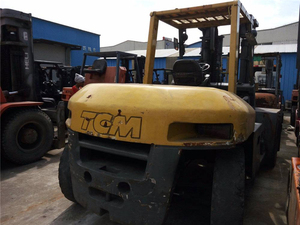 Chariot élévateur TCM FD100 d'occasion haute performance, couleur d'origine, 10, 15 et 16 tonnes, avec déplaceur latéral et positionneur latéral - Product Image 2