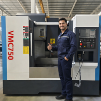 Direkt vom Hersteller: VMC750 CNC Vertikale Fräsmaschine mit kundenspezifischen Spezifikationen für die Herstellung von Formen und Automobilteilen