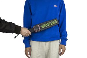 공장 가격 바디 스캐너 핸드 헬드 완드 고감도 골드 검사실 최고의 핀포인트 핸드 헬드 보안 금속 탐지기 - Product Image 3