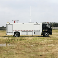 Nouveau camion de lutte contre les incendies Foton 4X2 diesel, capacité de 10000L de mousse et de poudre, pour les opérations de sauvetage incendie