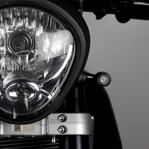 Lâmpada LED universal para motocicletas, mini-bala em forma de bala, indicador de pisca e volta, com luz diurna, drl