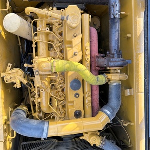 Excavatrice sur chenilles Caterpillar 320BL de 20 tonnes, d'occasion, de haute qualité, presque neuve, pour les chantiers de construction - Product Image 6