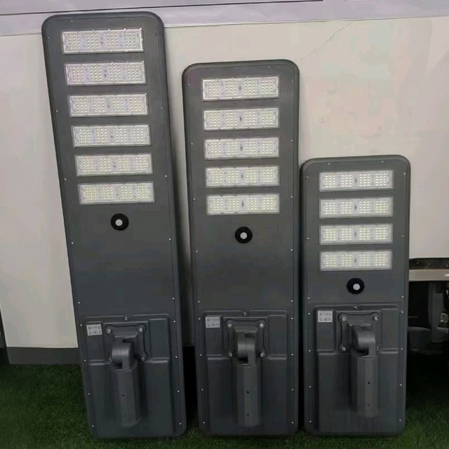 Set Price Industrial Power Street Solar Lights 1000w Ip65 Waterproof 300w 500w 5000 Watts Outdoor Solar Street Light 1500w