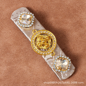 Suyingjing Chinese Style Rhinestone Fabric Hair Clip Women's Artistic Retro Headdress Accessory - Product Image 3