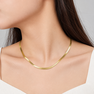 สร้อยคอแบบโซ่ลายก้างปลาแบน สแตนเลสสตีล ชุบทอง 14K แบบสุญญากาศ สร้อยแบบเรียบ - Product Image 5