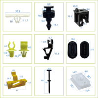 Clips universels en nylon pour voiture, attaches automobiles, rivets, clips de pare-chocs, clips de garniture de panneau de porte, pièces détachées automobiles