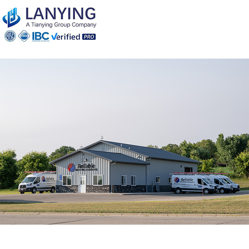 Modern Steel Warehouse for Manufacturing Office