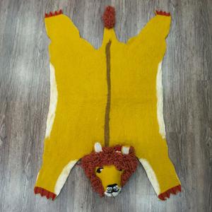 <span class=keywords><strong>Handmade</strong></span> Đầy Màu Sắc <span class=keywords><strong>100</strong></span>% Len Cảm Thấy Tấm Thảm Vải Không Dệt Của Phụ Nữ Nepal Nghệ Nhân Thiết Kế Thảm Phụ Kiện Sàn & Làm Đẹp - Product Image 3