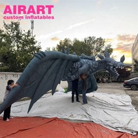 Décoration de scène Dragon gonflable géant avec des ailes