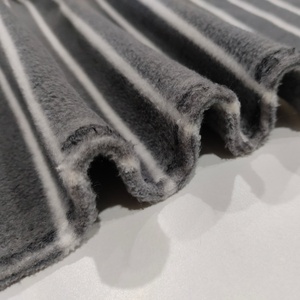 Nuevo Tejido Polar de Punto Teñido 100% Poliéster, 248 g/m², Cálido y Reciclado para Invierno y Prendas de Vestir - Product Image 1
