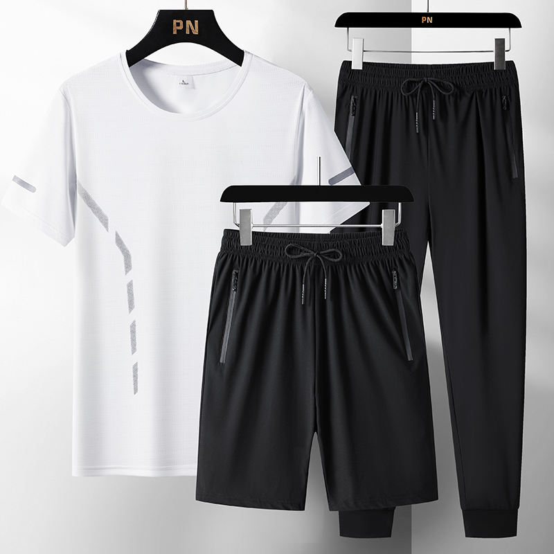 Blanc[T-shirt] + Noir [costume trois pièces legging]