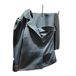 Conjunto de Dos Piezas Verde de Manga Larga con Cinturón Elegante, Diseño Asimétrico, Estilo Casual de Verano, Moda Premium, Impermeable y de Secado Rápido - Product Image 1