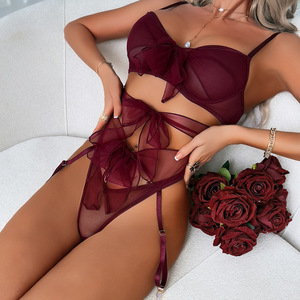 Dierlove En gros <span class=keywords><strong>Ensemble</strong></span> de lingerie féminine une pièce avec nœuds, volants, en résille transparente, soutien-gorge, string, <span class=keywords><strong>porte</strong></span>-jarretelles et lanières enveloppantes, Noir, Rouge, Bordeaux - Product Image 4