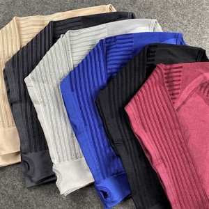 OEM Hollow Out Sexy Seamless Sport Fitness Yoga Wear Gym Outfit Activewear Mesh Long Sleeve Yoga Pant Leggings Mujeres Conjunto de 2 piezas - Product Image 6