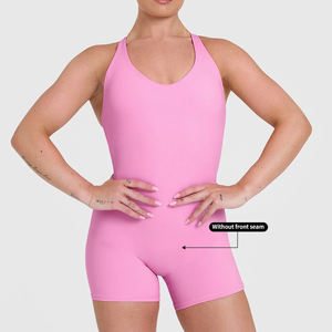 Venta al por mayor Active Gym Workout Romper One Piece Women Workout Jumpsuit Cross Back V-Shaped Hip Lift Short Sport Body para mujeres - Product Image 3