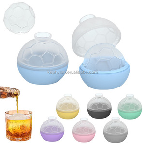 Moule à glaçons en silicone de qualité alimentaire en forme de ballon de football 3D à cavité unique, facile à démouler, pour whisky et cocktails - Product Image 1