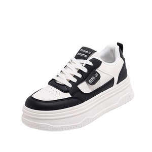 Zapatillas Deportivas de Plataforma para Mujer, con Cordones, en Degradado de Blanco y Negro, Parte Superior de Malla Transpirable, Entresuela de EVA para Aumentar la Altura, Suela de Goma - Product Image 2