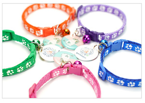 Fabricant d'accessoires bon marché pour animaux de compagnie, collier pour chien et <span class=keywords><strong>chat</strong></span> en nylon ajustable multicolore avec cloches colorées - Product Image 4