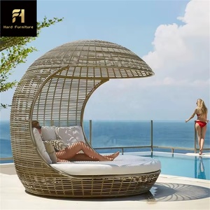 Best Selling Portable Round <strong>Outdoor</strong> <strong>Daybed</strong> Wicker Rattan <strong>with</strong> <strong>Canopy</strong> for Patio Beach Villa Use - Product Image 4