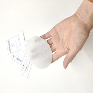 แผ่นปิดตา MediCare ขนาด 6 ซม. แบบไม่ถักทอ ใช้แล้วทิ้ง สำหรับปิดแผลปฐมพยาบาล ชนิดที่ 1 วัสดุปิดแผลแบบมีกาว - Product Image 2