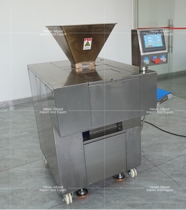 Redondeador automático de alto rendimiento para uso en panadería Divisor de masa consistente eficiente Componente de núcleo de motor de 380V 7600 pcs/h 2Kw - Product Image 2