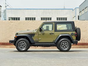 <span class=keywords><strong>Jeep</strong></span> <span class=keywords><strong>Wrangler</strong></span> <span class=keywords><strong>2</strong></span> <span class=keywords><strong>portes</strong></span> <span class=keywords><strong>Rubicon</strong></span> 4x4 SUV tout-terrain avec moteur turbo <span class=keywords><strong>2</strong></span>.0L et <span class=keywords><strong>portes</strong></span> amovibles pour une aventure extrême - Product Image 3