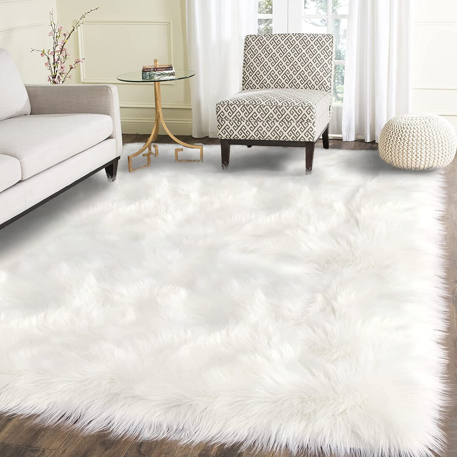 Fur carpet white discount