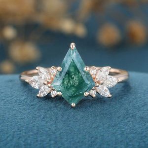 Vente en gros directe d'usine, bagues de mariage en argent sterling 925, agate mousse naturelle, logo OEM personnalisé pour unisexe et femmes - Product Image 3