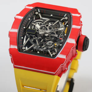 Montre mécanique à double remontage de haute qualité, style 2026, en fibre de carbone - une montre pour homme tendance pour les temps modernes - Product Image 6