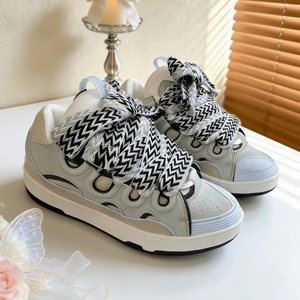 Zapatillas de Skate con Estampado Étnico de Lujo, Unisex, con Aumento de Altura Oculto, Antideslizantes, Resistentes al Desgaste, para Caminar por la Calle, Superventas - Product Image 1