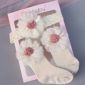 Ensemble de trois pièces pour bébé : <span class=keywords><strong>bandeau</strong></span> en dentelle, fleur pour le pied, sandales pieds nus, accessoires pour <span class=keywords><strong>cheveux</strong></span>, vente en gros - Product Image 6