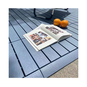 Dalles de terrasse emboîtables en PVC pour le bricolage, avec traitement de surface grainé, pour l'extérieur : patio, balcon, terrasse, jardin, salle de bain - Product Image 1