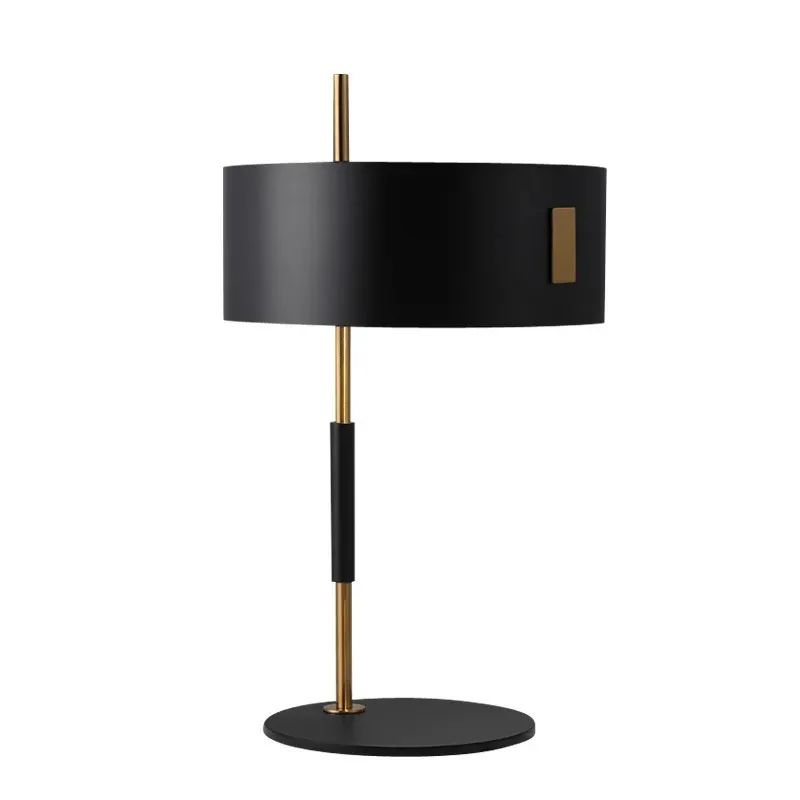 Роскошный модный креативный прикроватный светильник в стиле постмодерн в скандинавском стиле для гостиной, кабинета, спальни, простой Настольный светильник