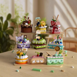 Mini blocs de construction en plastique 30 pièces Gâteau d'anniversaire Modèle à assembler DIY Décoration de bureau Ornement Cadeau Jouet - Product Image 4
