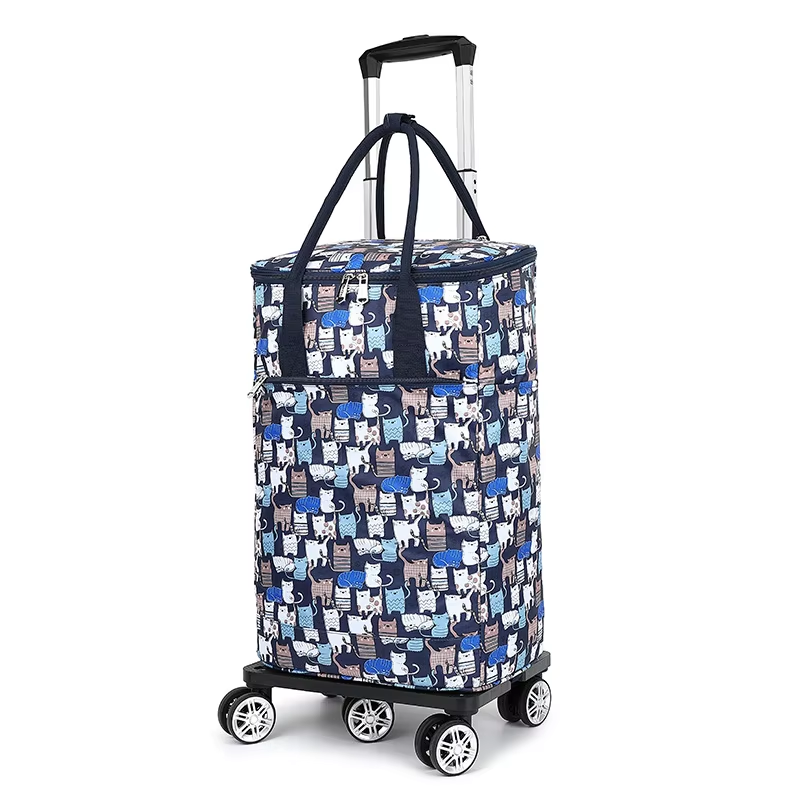 Petite fleur bleue avec des roues d'avion à cinq roues agrandies