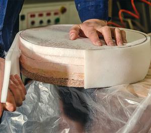 Colle adhésive en aérosol Dunlop D747 multi-usages, à séchage rapide, sans CFC, faible odeur, résistance industrielle - Product Image 3