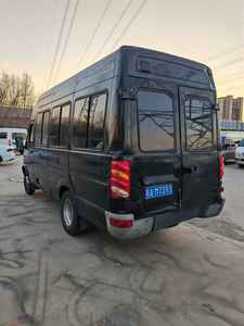 IVECO d'occasion Noir <span class=keywords><strong>2014</strong></span> 3 places Utilitaire spécial Transport de personnel et chargement de marchandises Grande capacité MPV MINBUS VAN - Product Image 4