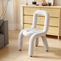 Tabouret de coiffeuse de salon de forme irrégulière en fer moderne amélioré Tube incurvé Design chaise de salle à manger chaise de poulpe chaise de maquillage