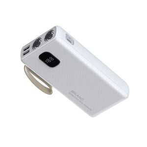 Vente flash : Chargeur portable haute capacité 20000 mAh 10W avec double affichage LED et charge rapide pour le camping en plein air - Product Image 6