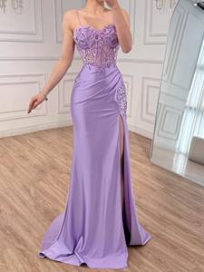 Abito da ballo a sirena in raso lilla Serene Hill LA73569 per la <span class=keywords><strong>festa</strong></span> <span class=keywords><strong>di</strong></span> <span class=keywords><strong>laurea</strong></span>, con spalline sottili, perline e spacco alto, abito da sera 2026 - Product Image 4