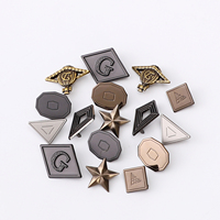 Étiquette Métallique 3D Personnalisée de Luxe Tendance, Écusson Logo Rectangulaire/Carré Écologique pour Vêtements, Doré/Argenté Poli Miroir, Découpe Laser