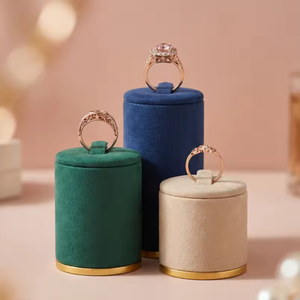Expositor de Joyería de Terciopelo de Lujo, Nuevo Diseño, Bandeja de Exhibición para Tiendas Minoristas, Accesorios para Exhibición de Joyería - Product Image 3