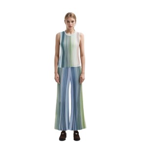 Completo Casual Elegante di Alta Qualità Nan You Primavera Estate, Top Senza Maniche Antirughe e Pantaloni a Vita Alta in Tessuto - Product Image 5