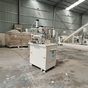 Tanque de mezcla con agitador, máquina de estampado, máquinas para hacer jabón hecho a mano, Jacksonville FL - Product Image 1